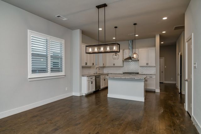 218 Wimberly Street, Fort Worth, TX 76107