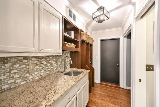 7801 N Regent ROAD, Fox Point, WI 53217
