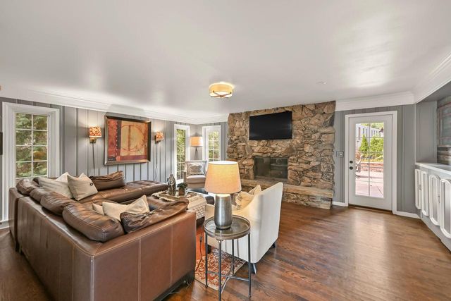 7801 N Regent ROAD, Fox Point, WI 53217