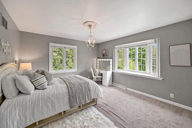 7801 N Regent ROAD, Fox Point, WI 53217