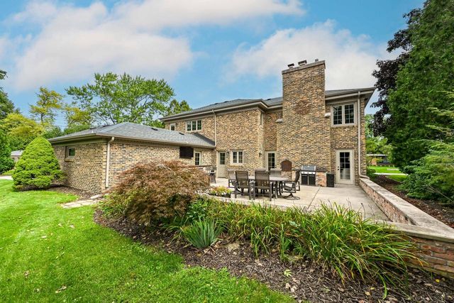 7801 N Regent ROAD, Fox Point, WI 53217
