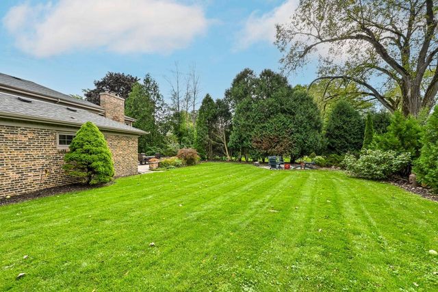 7801 N Regent ROAD, Fox Point, WI 53217