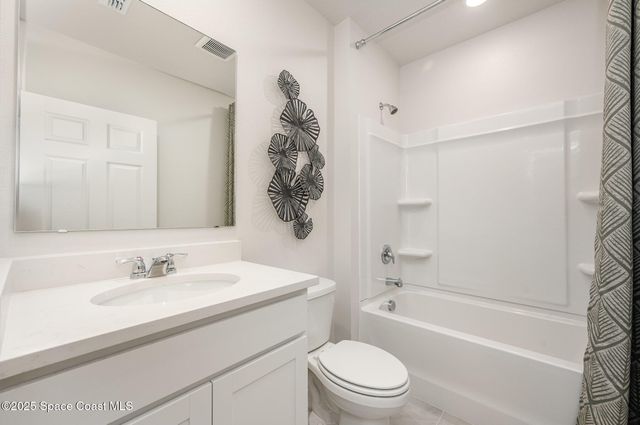 2801 Indian River Parkway, Mims, FL 32754