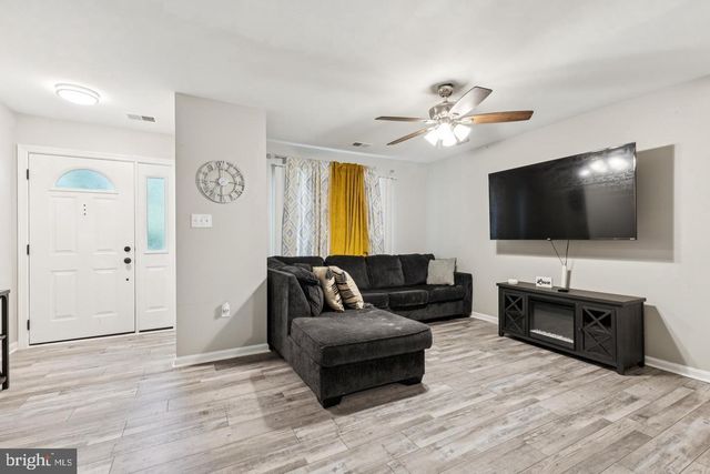 3059 HEATHCOTE RD, Waldorf, MD 20602