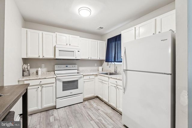 3059 HEATHCOTE RD, Waldorf, MD 20602