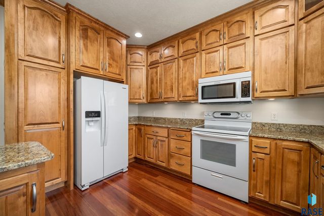 7708 W Justice St Street, Sioux Falls, SD 57106