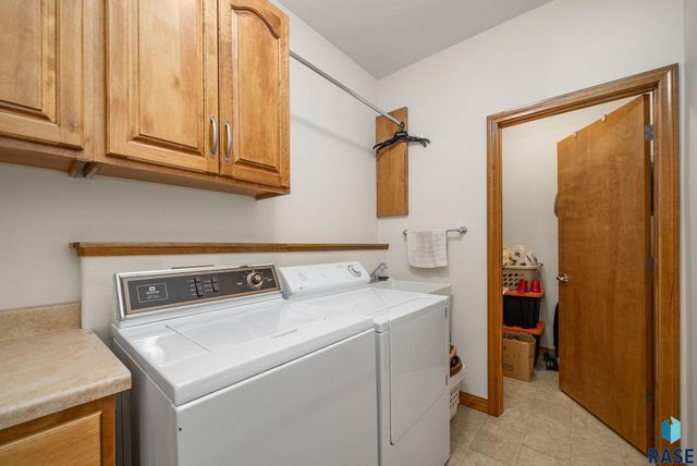 7708 W Justice St Street, Sioux Falls, SD 57106
