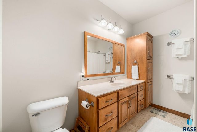 7708 W Justice St Street, Sioux Falls, SD 57106