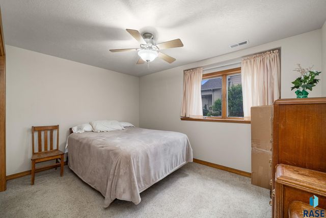 7708 W Justice St Street, Sioux Falls, SD 57106