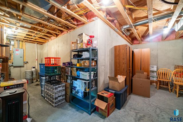 7708 W Justice St Street, Sioux Falls, SD 57106