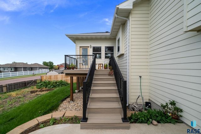 7708 W Justice St Street, Sioux Falls, SD 57106