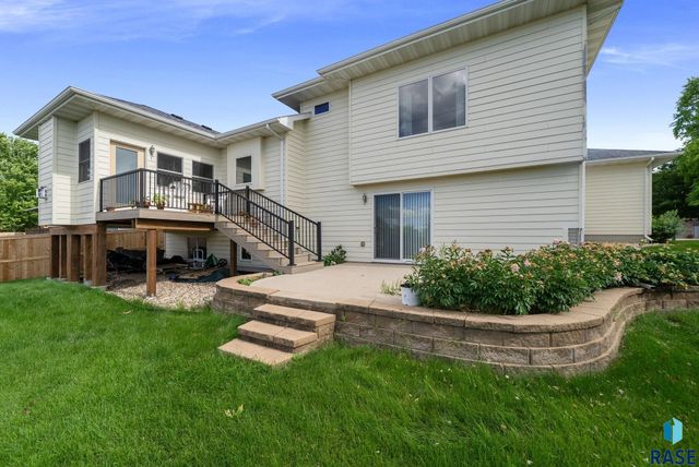 7708 W Justice St Street, Sioux Falls, SD 57106