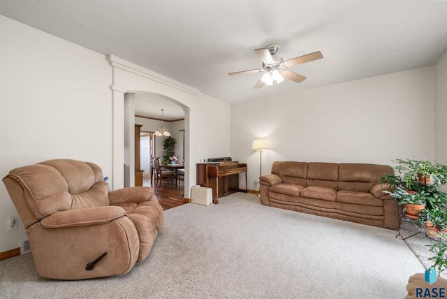7708 W Justice St Street, Sioux Falls, SD 57106