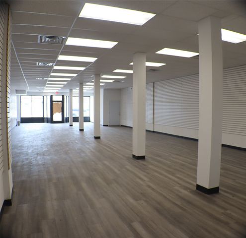 1521 STATE Street, Erie, PA 16501