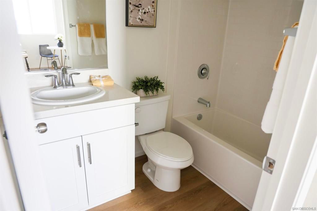 Image 12 of property listing at 459 Creekside Circle, San Diego, CA 92113