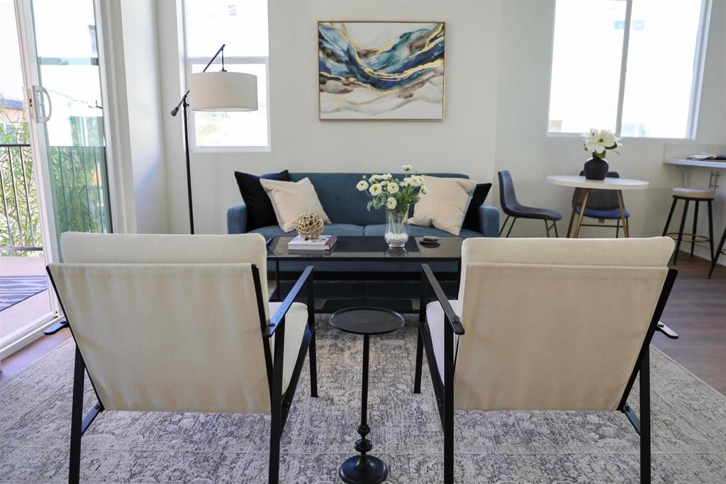 Image 9 of property listing at 459 Creekside Circle, San Diego, CA 92113