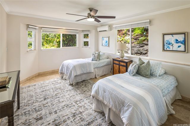 718 Alewa Drive, Honolulu, HI 96817