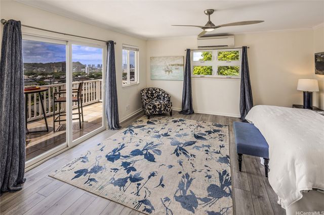 718 Alewa Drive, Honolulu, HI 96817