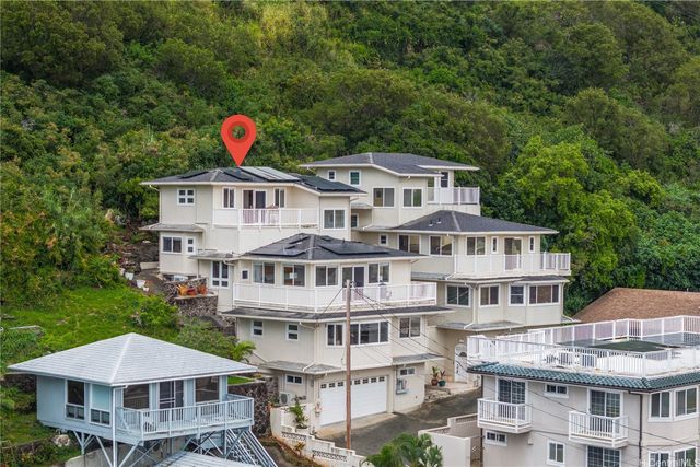718 Alewa Drive, Honolulu, HI 96817