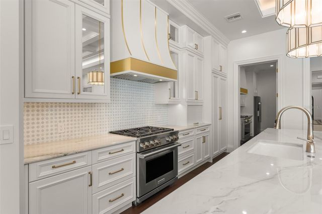 3057 PORTO LAGO COURT, Windermere, FL 34786