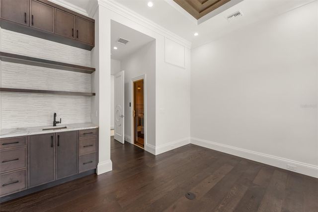 3057 PORTO LAGO COURT, Windermere, FL 34786