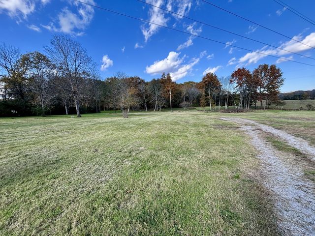 4740 Ash Hill Rd, Spring Hill, TN 37174