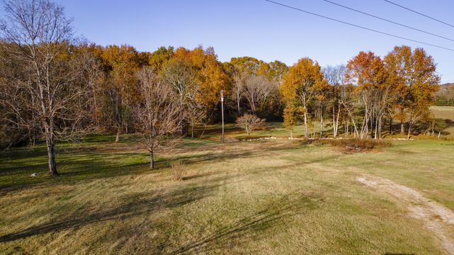 4740 Ash Hill Rd, Spring Hill, TN 37174