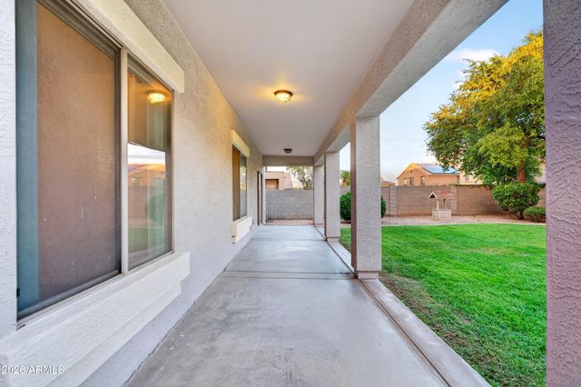 14231 W EVANS Drive, Surprise, AZ 85379