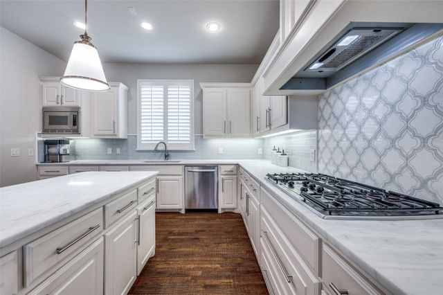 7805 Comanche Way, Mckinney, TX 75070