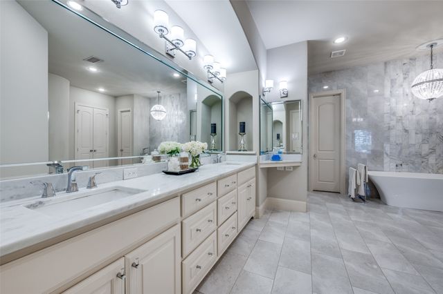 7805 Comanche Way, Mckinney, TX 75070