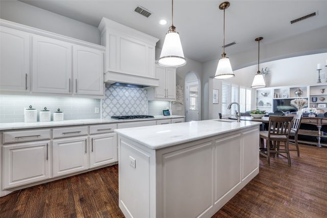 7805 Comanche Way, Mckinney, TX 75070