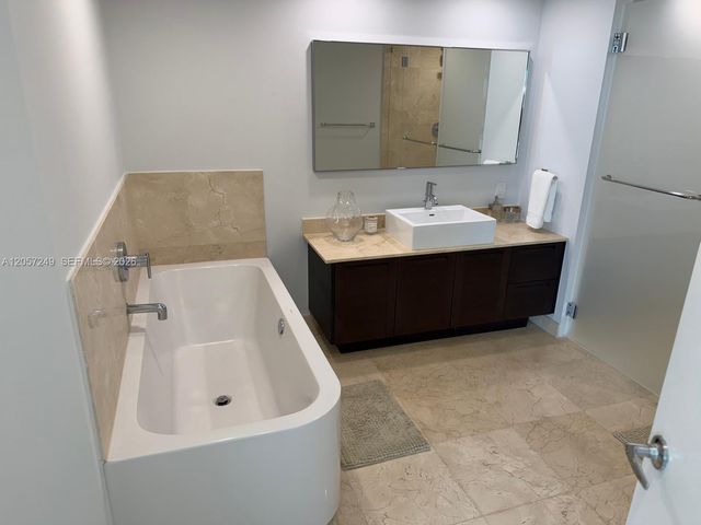 250 Sunny Isles Blvd 3-1203, Sunny Isles Beach, FL 33160