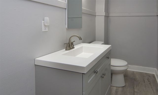 2121 Fairmount Avenue, Fort Worth, TX 76110