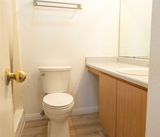 6389 Jaguar Drive, Santa Fe, NM 87507