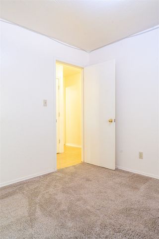 6389 Jaguar Drive, Santa Fe, NM 87507