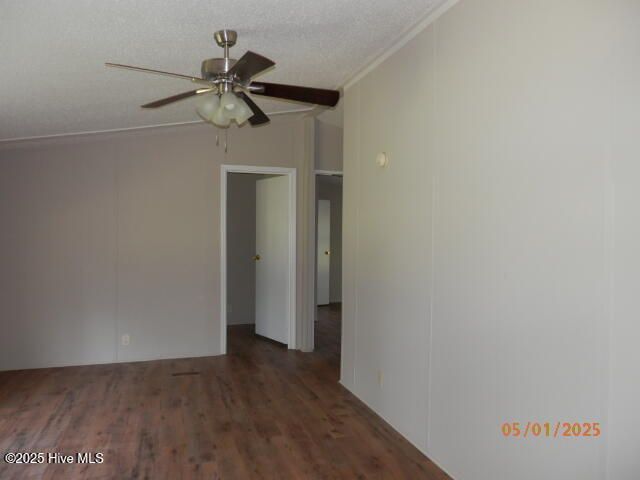 300 King Arthur Drive, Whiteville, NC 28472