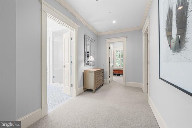 7200 FAIRFAX RD, Bethesda, MD 20814