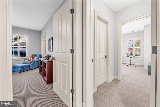 7200 FAIRFAX RD, Bethesda, MD 20814