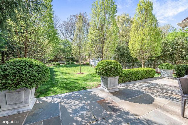 7200 FAIRFAX RD, Bethesda, MD 20814
