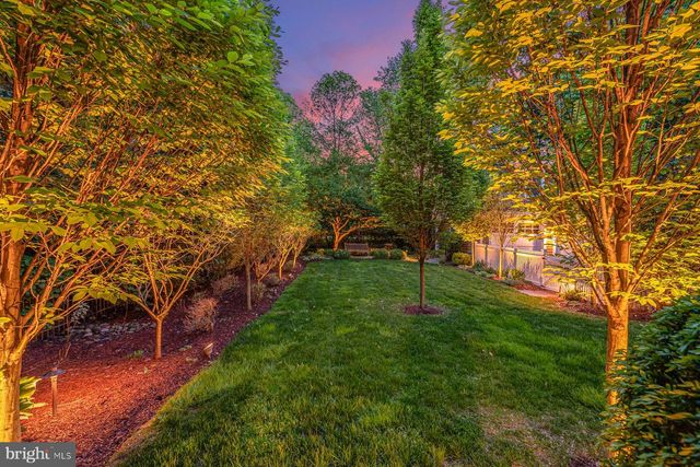 7200 FAIRFAX RD, Bethesda, MD 20814