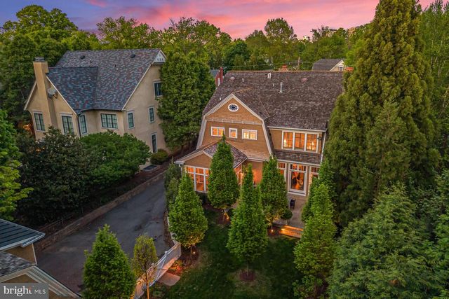 7200 FAIRFAX RD, Bethesda, MD 20814