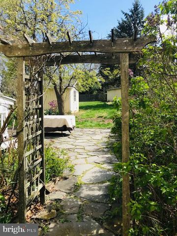 29 LAFAYETTE ST, Hopewell, NJ 08525