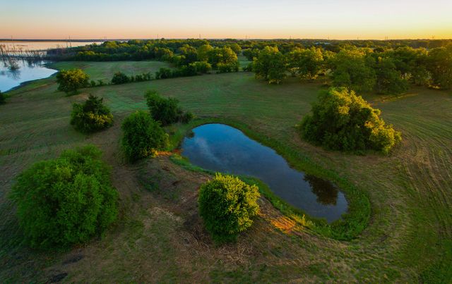2000 County Road 2950, Dodd City, TX 75438