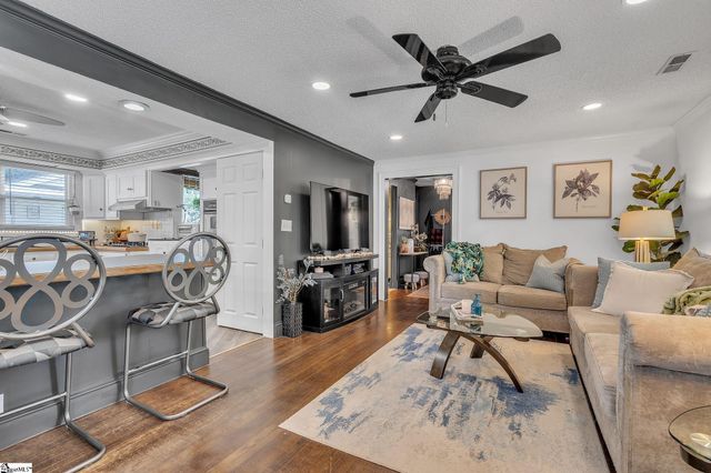 841 S Florida Avenue, Greenville, SC 29611