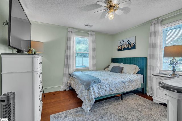 841 S Florida Avenue, Greenville, SC 29611