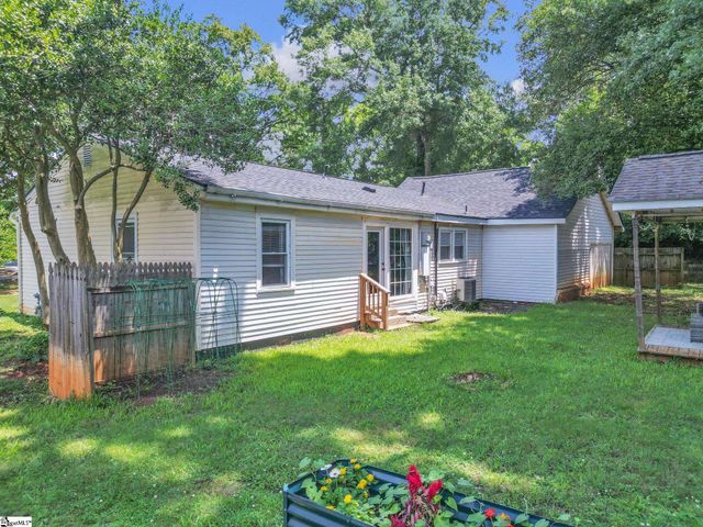 841 S Florida Avenue, Greenville, SC 29611