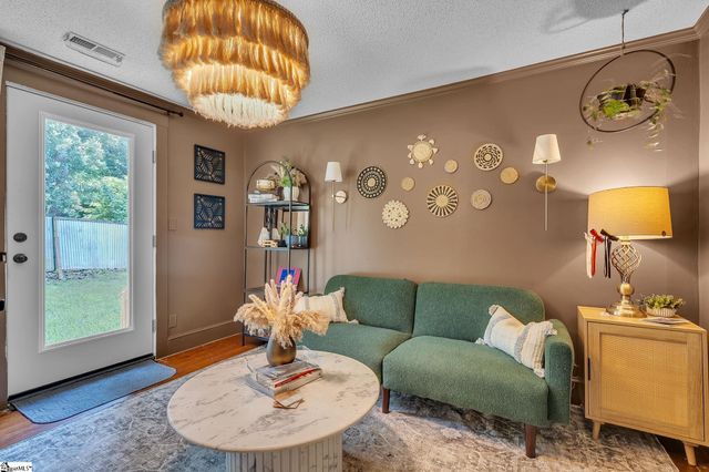 841 S Florida Avenue, Greenville, SC 29611