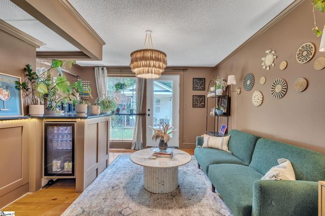 841 S Florida Avenue, Greenville, SC 29611