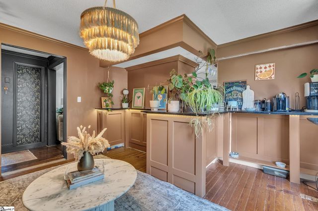 841 S Florida Avenue, Greenville, SC 29611