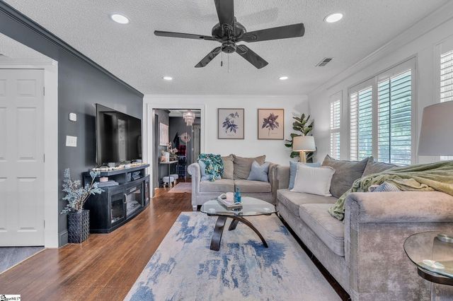 841 S Florida Avenue, Greenville, SC 29611
